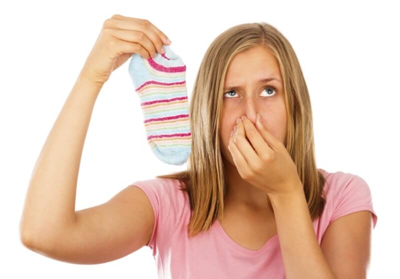 足の臭いの対策と改善方法