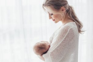 産後や授乳後の胸の垂れ